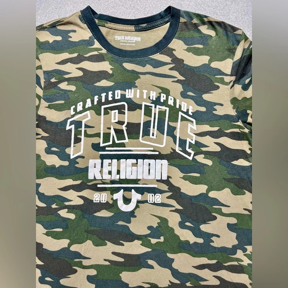 True Religion Men’s Long Sleeve Camo T-Shirt Green Crewneck Size Medium
